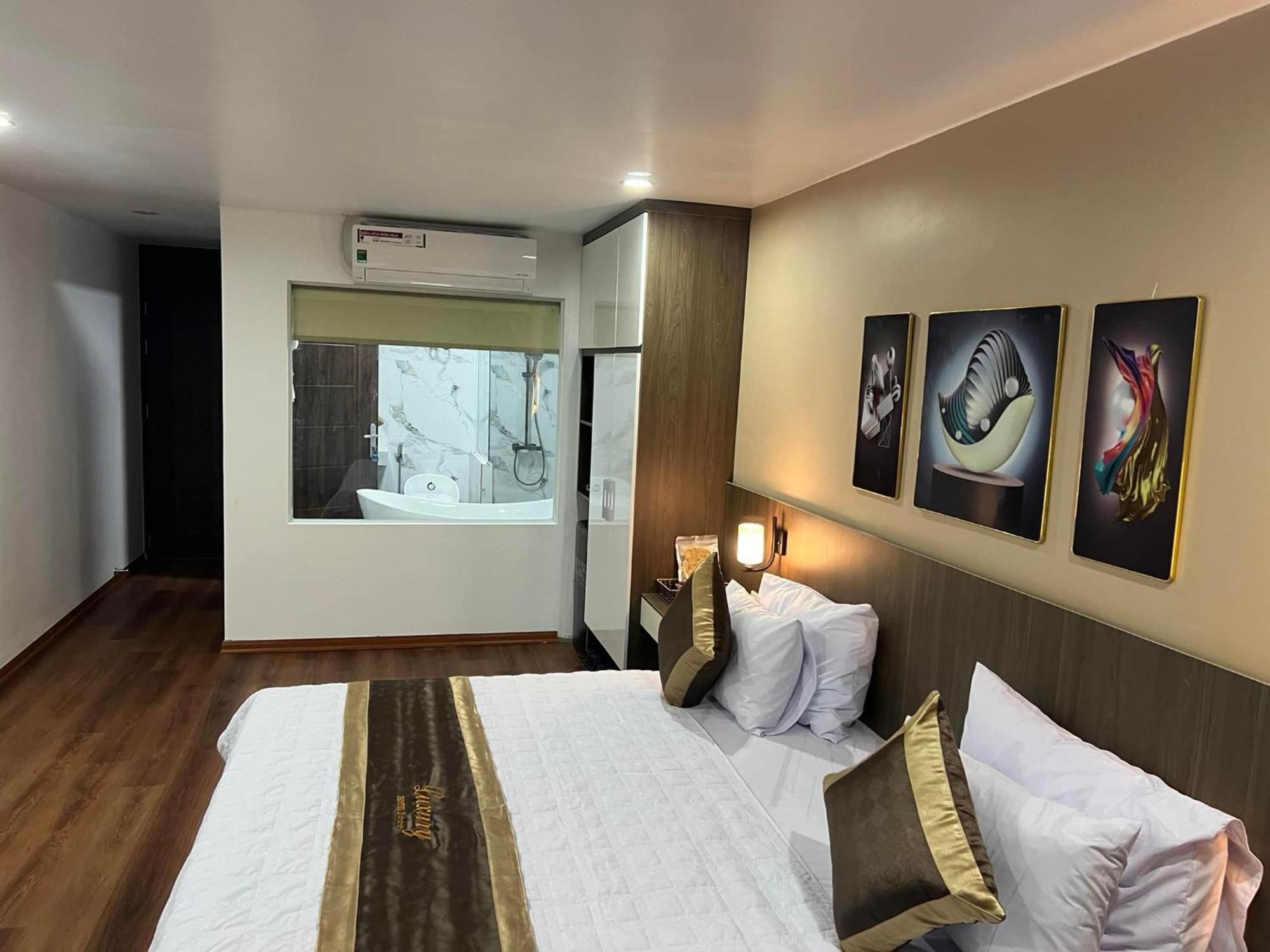 Luxury Hotel 2 Hp- By Bay Luxury Hai Phong Exterior photo