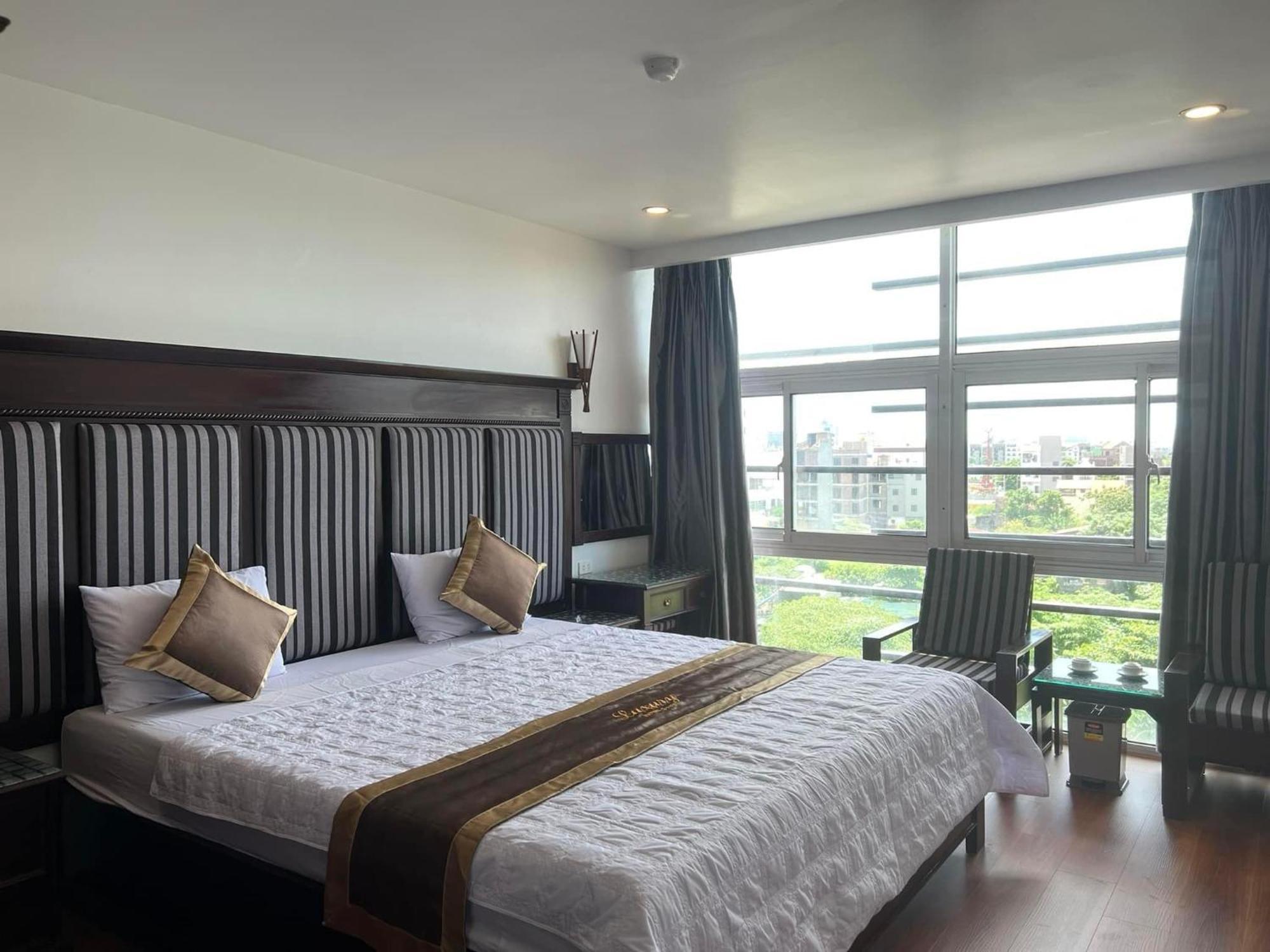 Luxury Hotel 2 Hp- By Bay Luxury Hai Phong Exterior photo